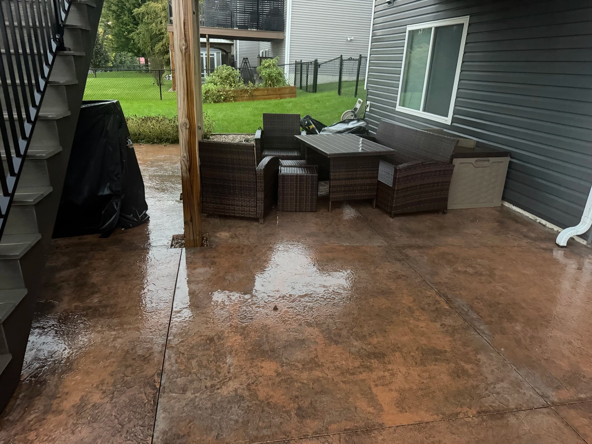 Gallery photos for Outdoor Flake Floor System in Weathered Grey Upgrades Backyard Patio: Image #3