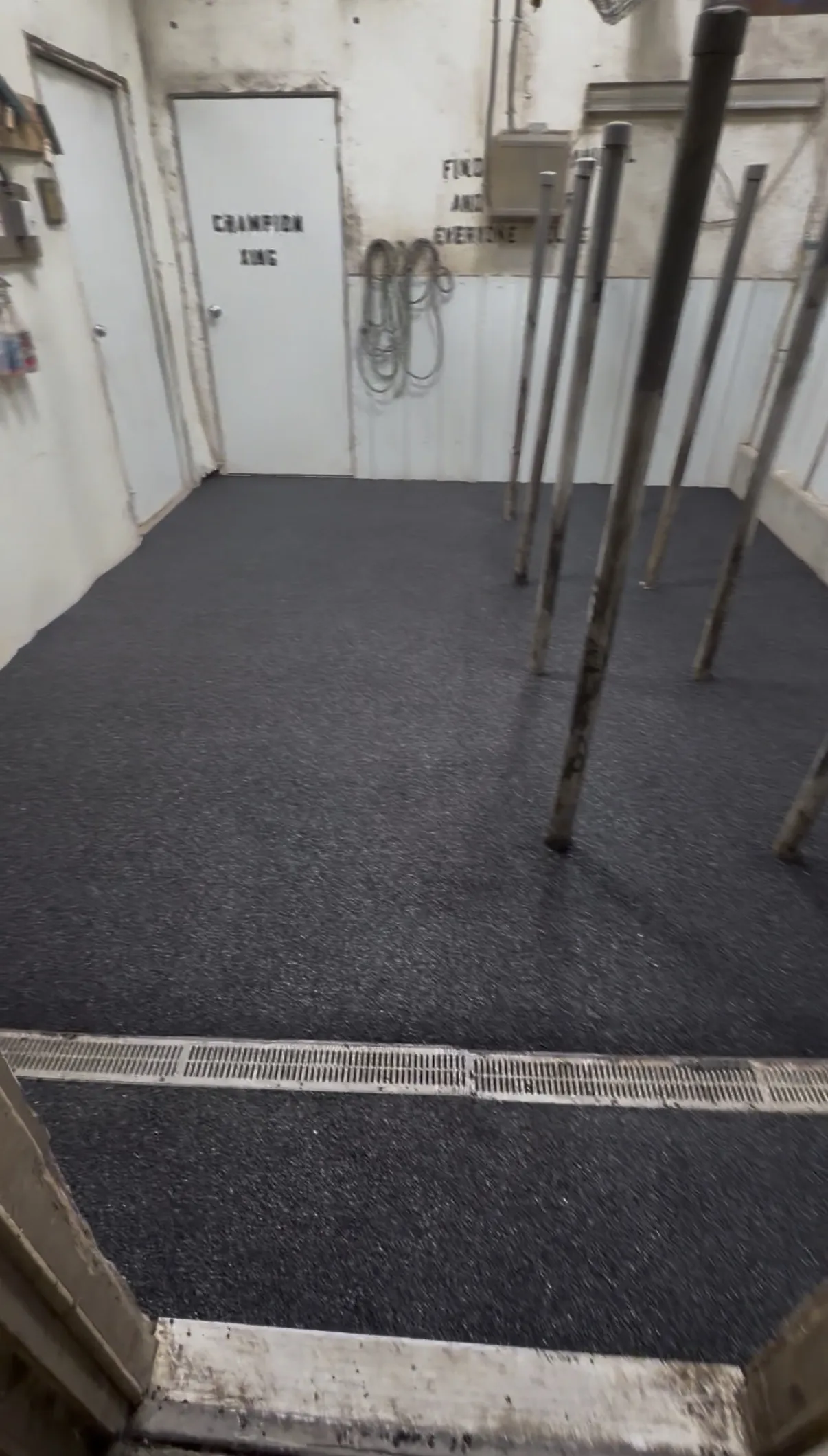 HoofGrip Rubber Flooring Installed in a Livestock Wash Rack