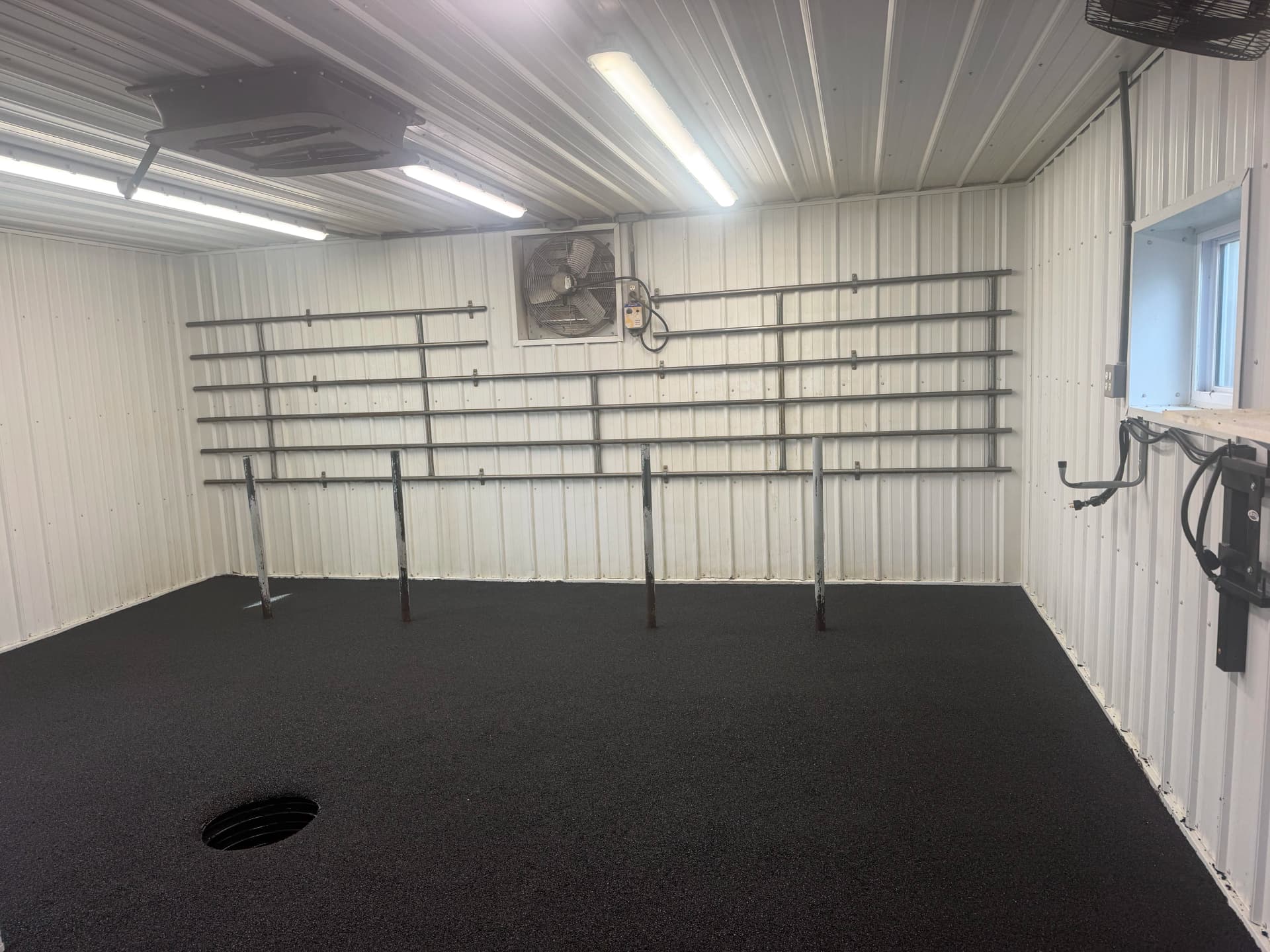 HoofGrip Rubber Flooring Installed in a Cattle Wash Rack