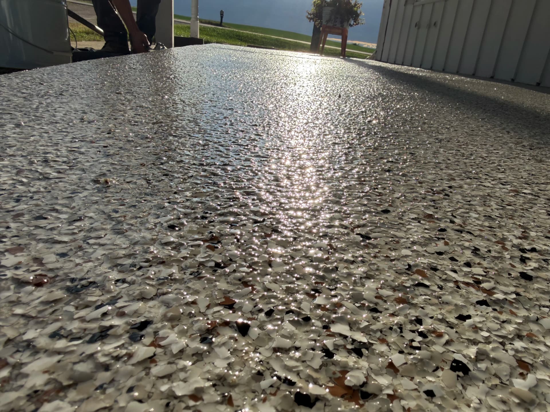 Gallery photos for Outdoor Porch Gets a Full Flake Floor System Upgrade: Image #1