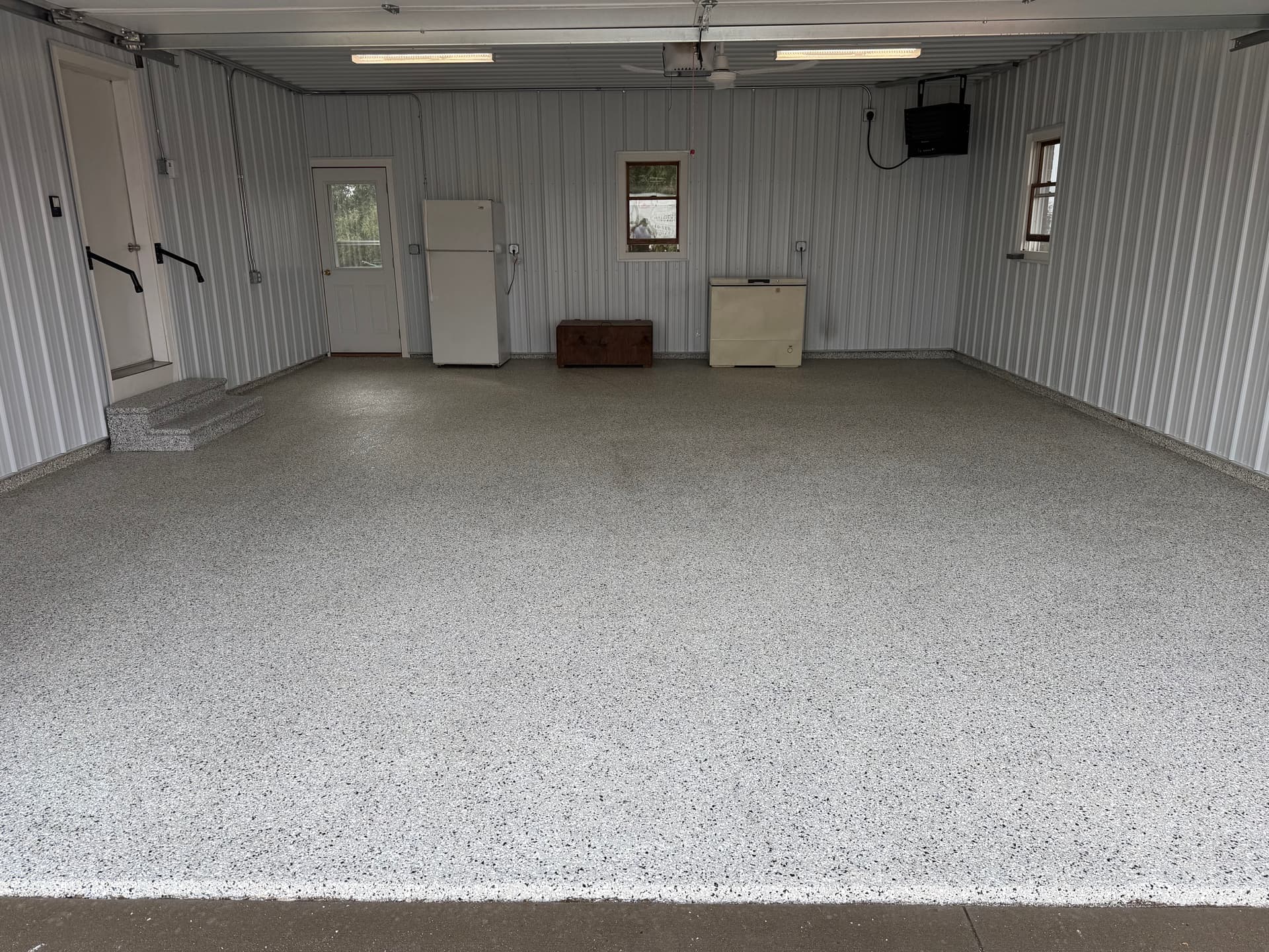 Garage Floor Makeover in 'Cabin Fever' Color