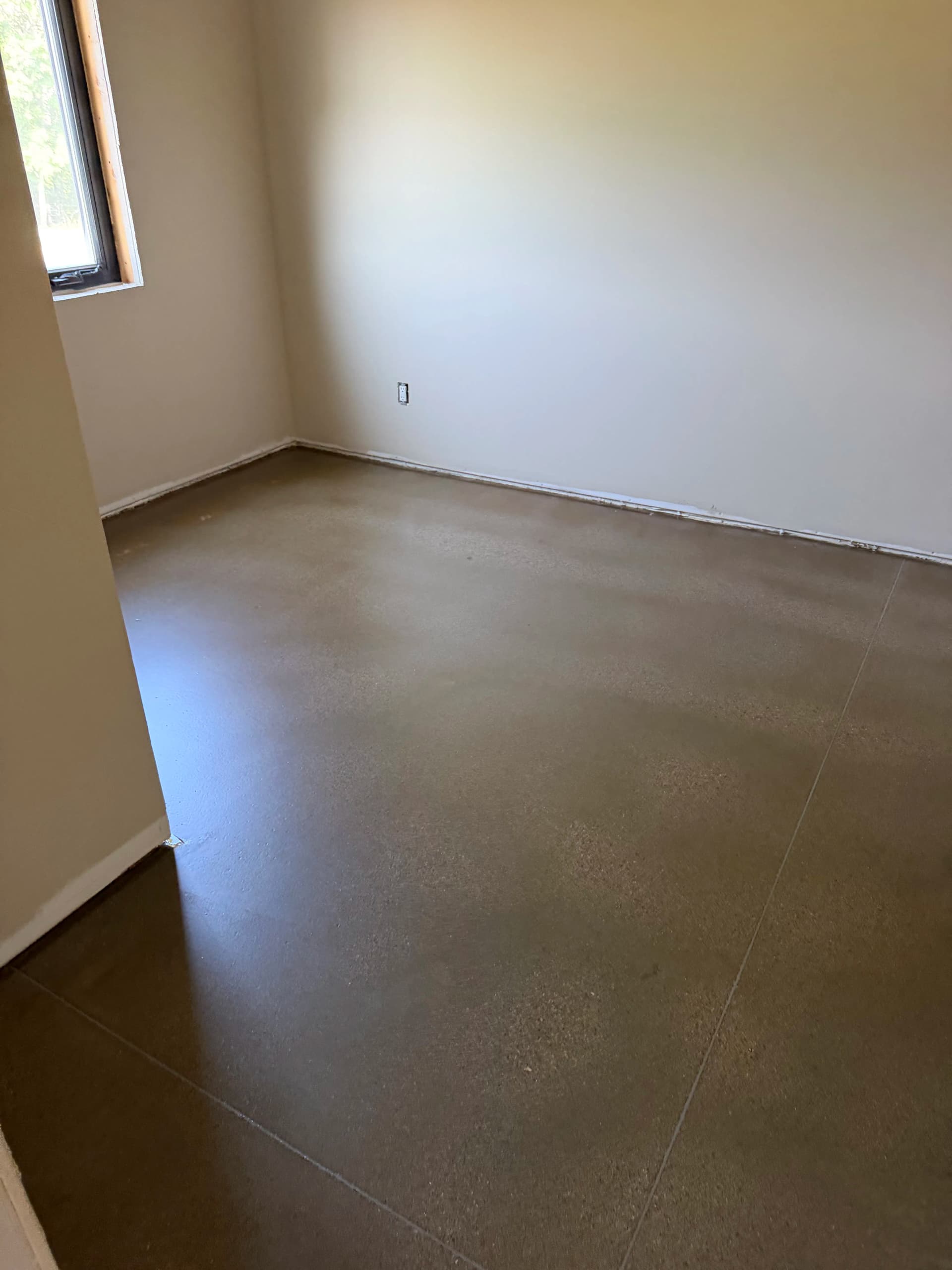 Gallery photos for Whole-Home Grind and Seal with Polyurethane Matte Top Coat: Image #5