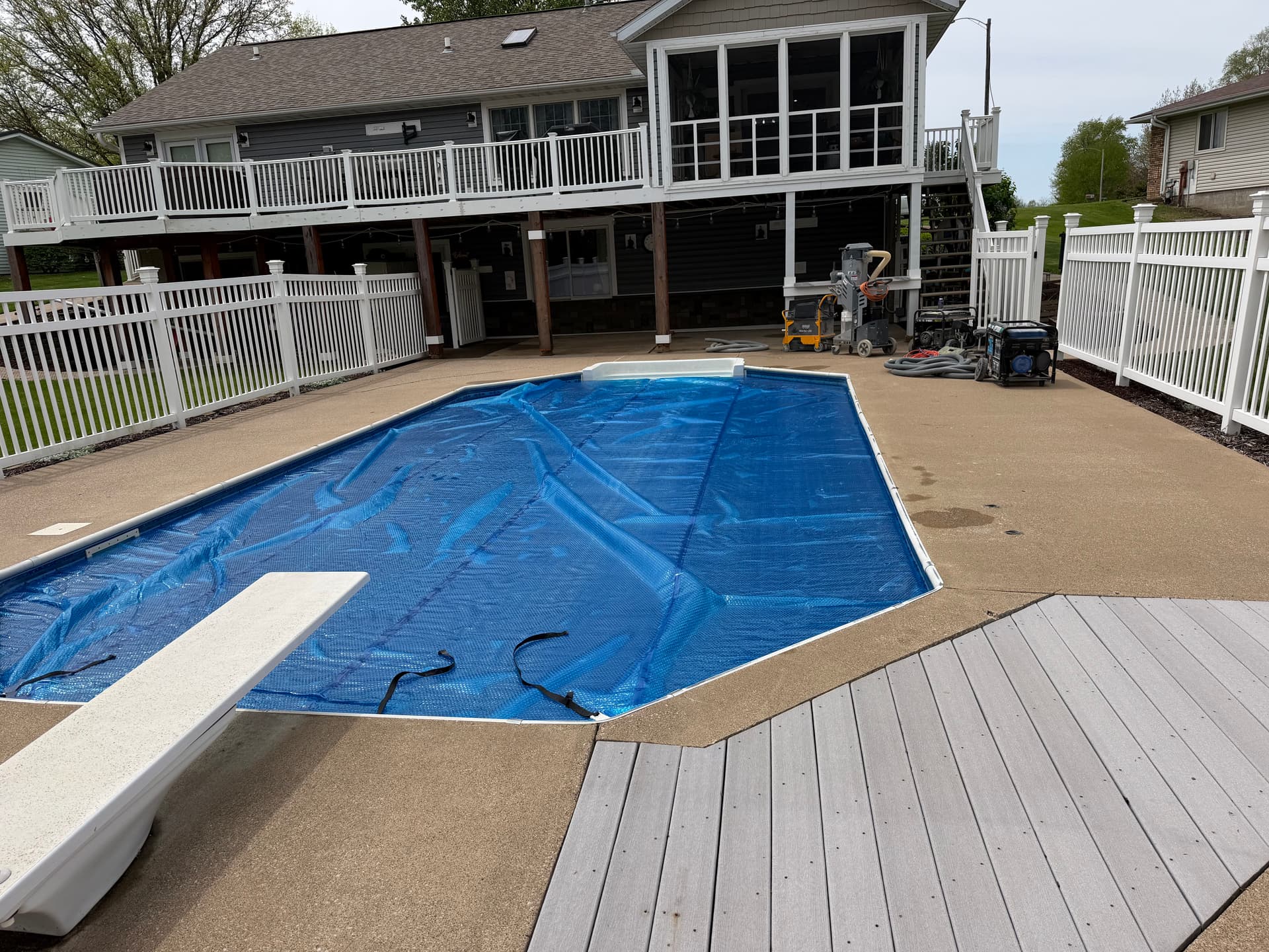 Gallery photos for Pool Deck Flake Floor System with Moisture Vapor Barrier: Image #8
