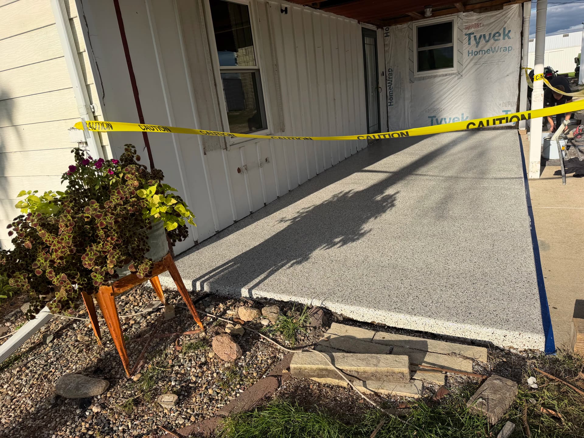 Gallery photos for Outdoor Porch Gets a Full Flake Floor System Upgrade: Image #2