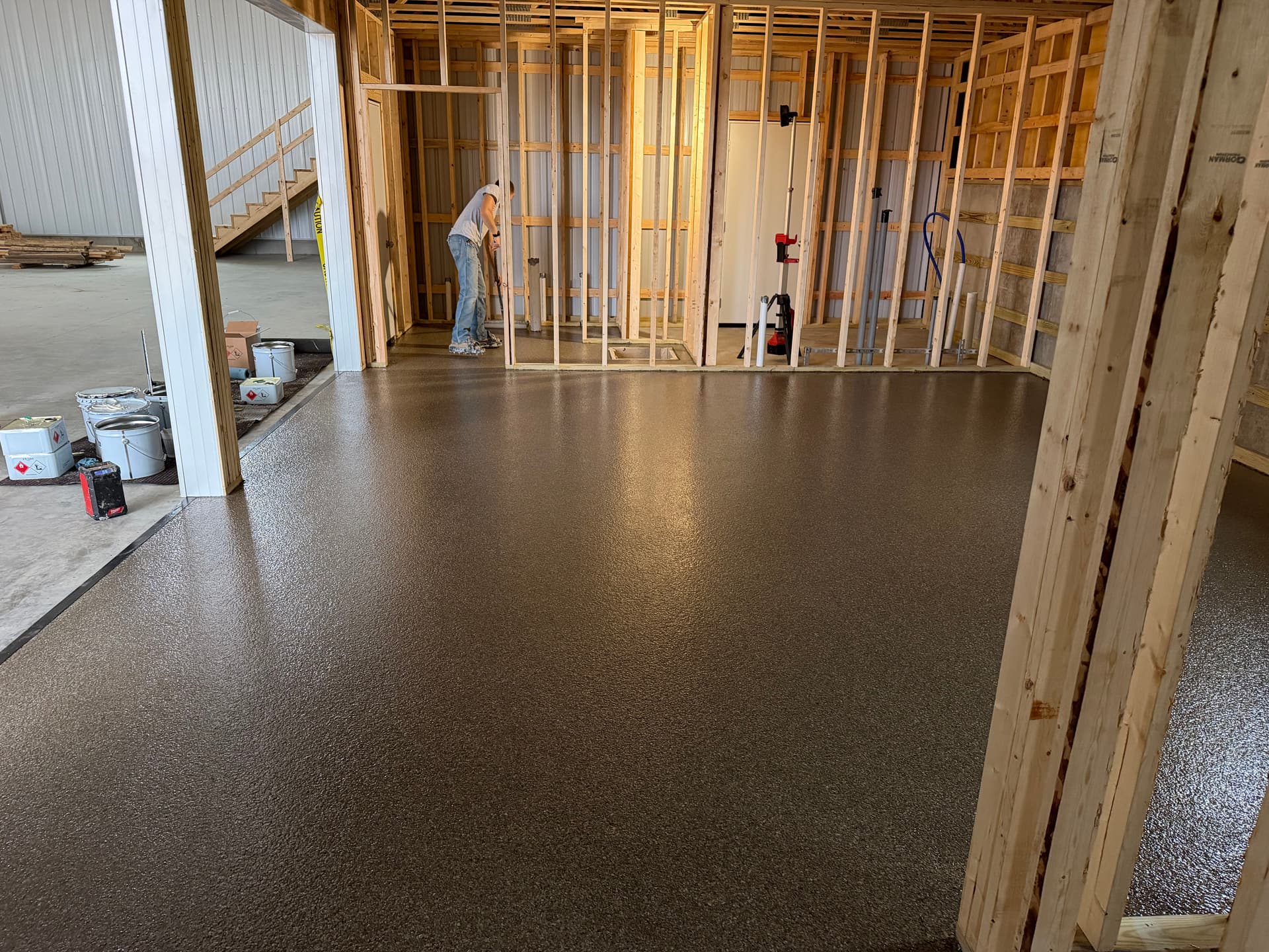 Gallery photos for Obsidian Flake Epoxy Floor System for a Shop Office and Kitchen: Image #1