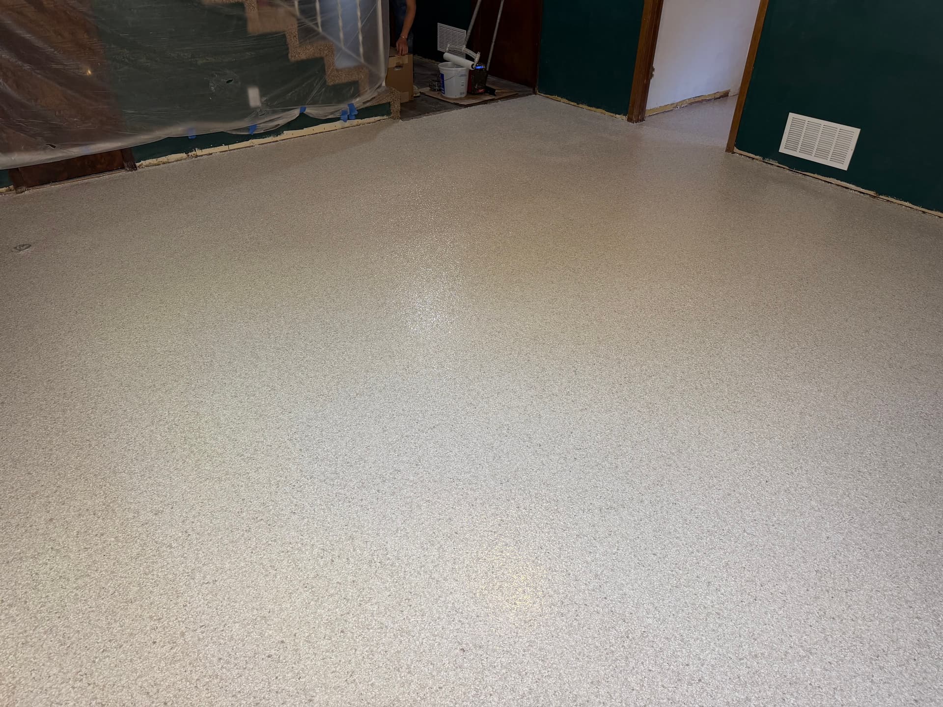 Gallery photos for Soapstone Flake Floor System with Full Moisture Protection: Image #1