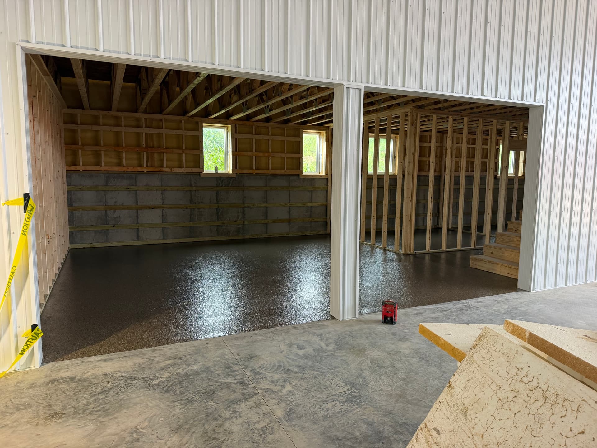 Gallery photos for Obsidian Flake Epoxy Floor System for a Shop Office and Kitchen: Image #5