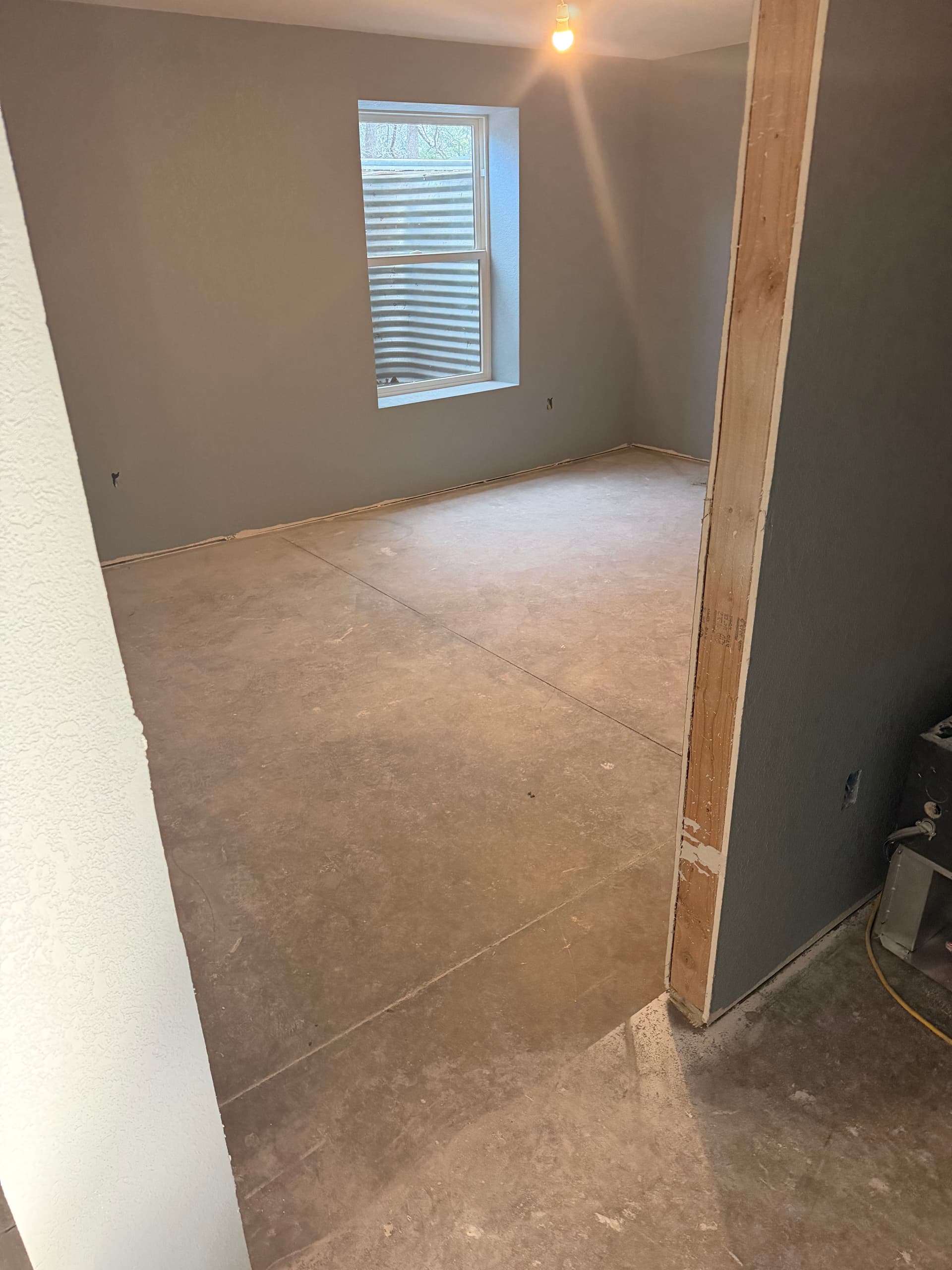 Gallery photos for Stone Wash Flake Floor System with Epoxy and Polyaspartic Top Coat: Image #9