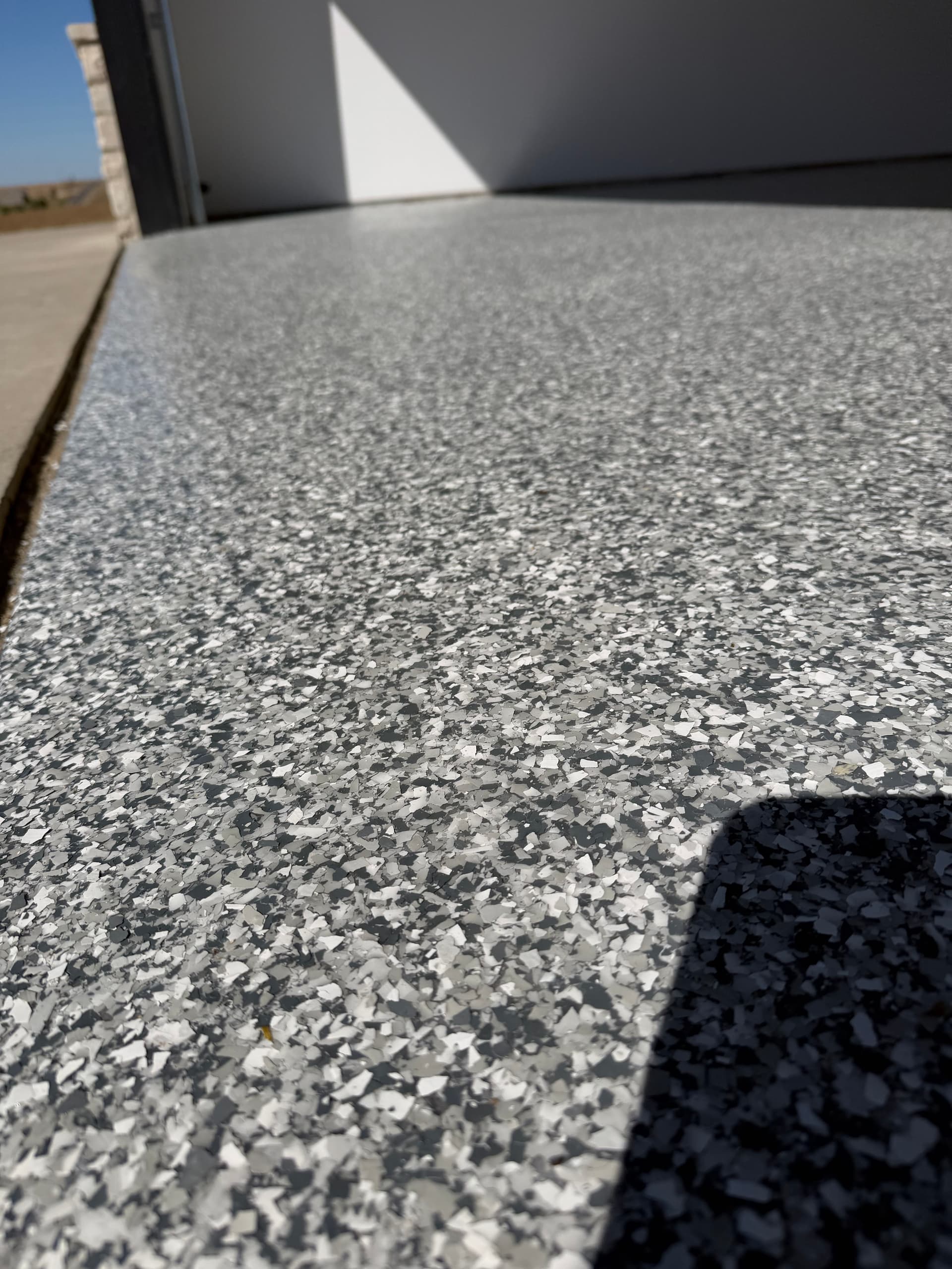 Gallery photos for Stunning Flake Floor System in a Three-Stall Garage Makeover: Image #3