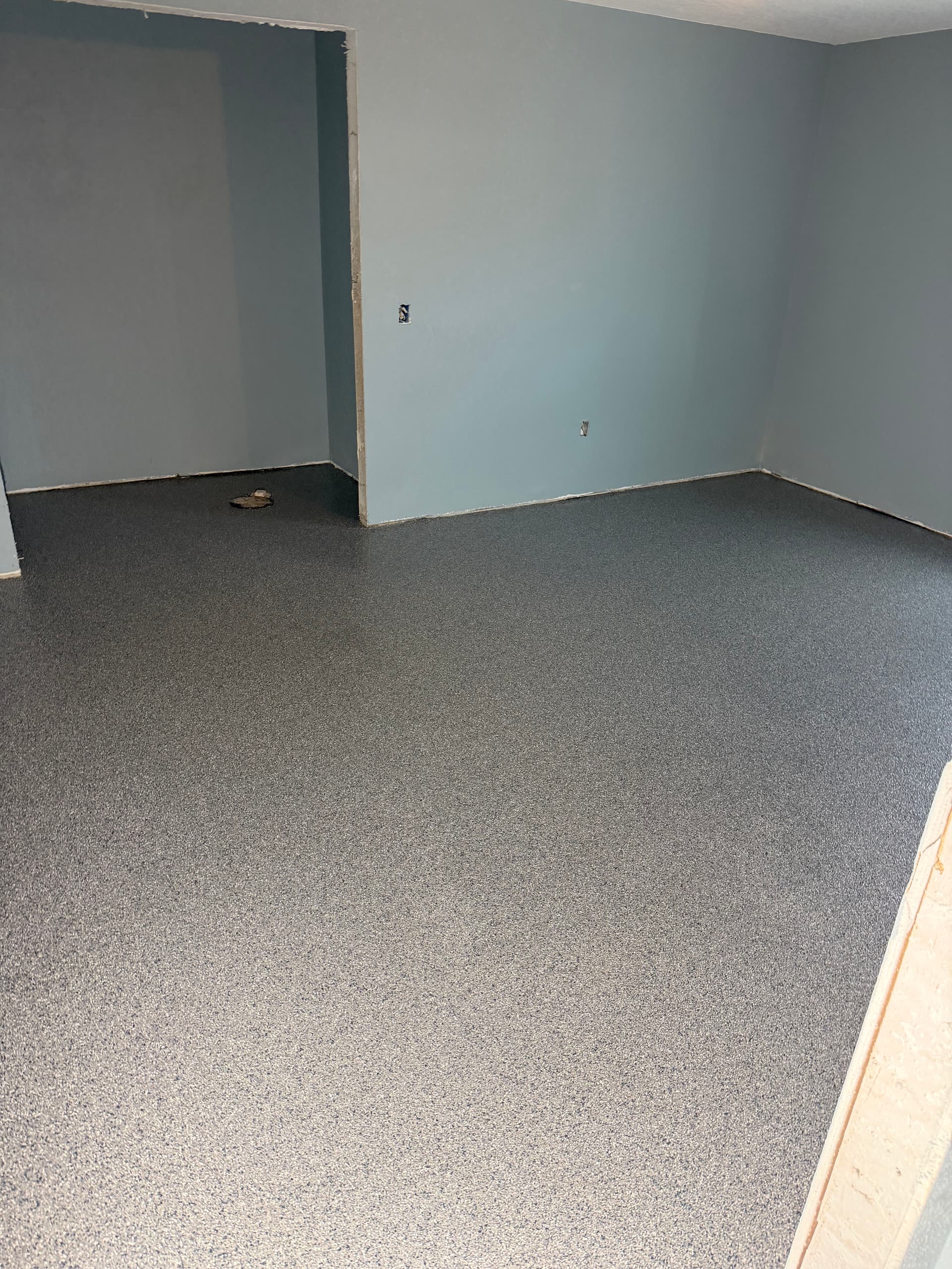 Gallery photos for Stone Wash Flake Floor System with Epoxy and Polyaspartic Top Coat: Image #2