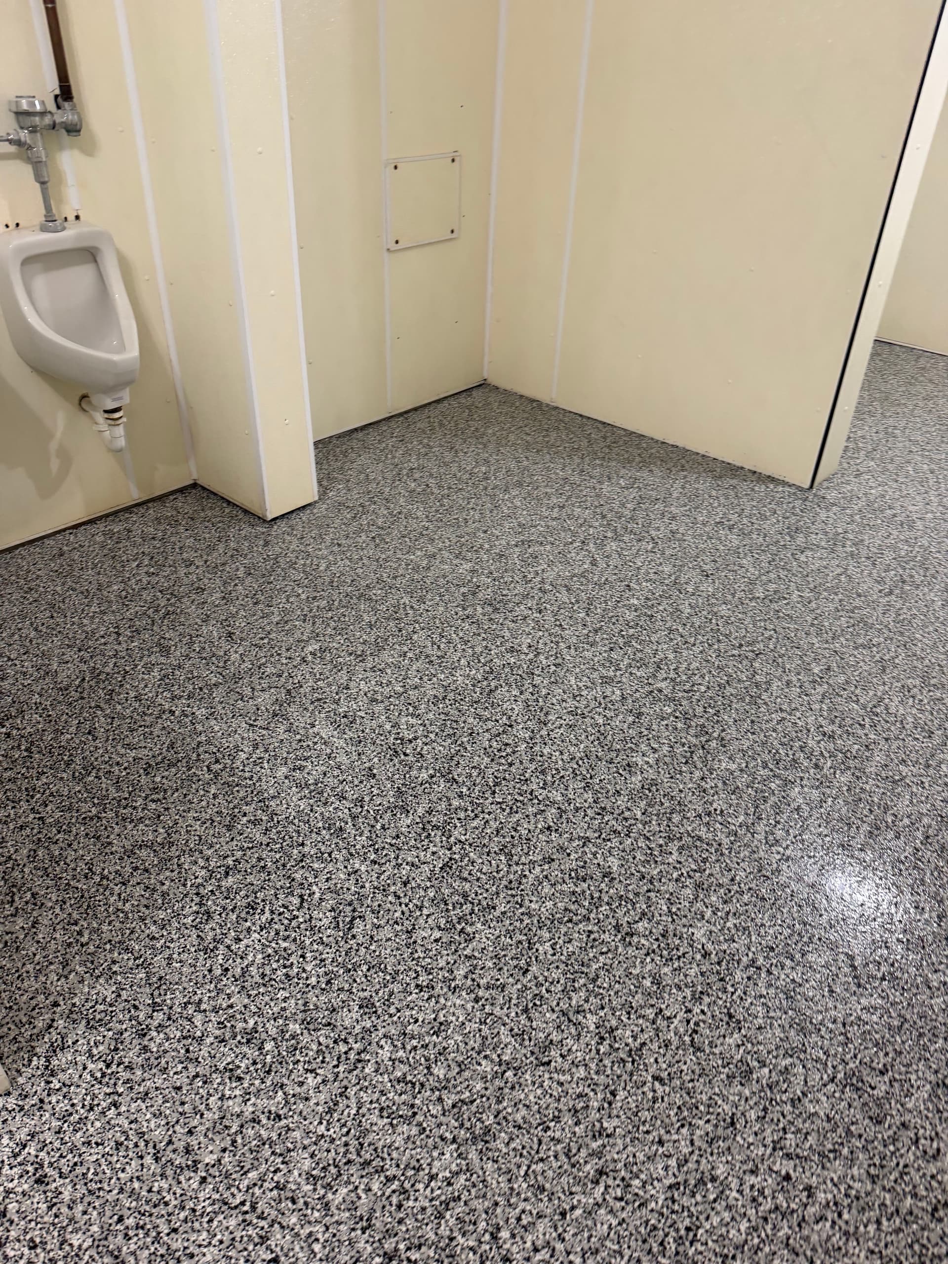 Gallery photos for Domino Flake Floor System at Strawberry Point Municipal Pool: Image #6