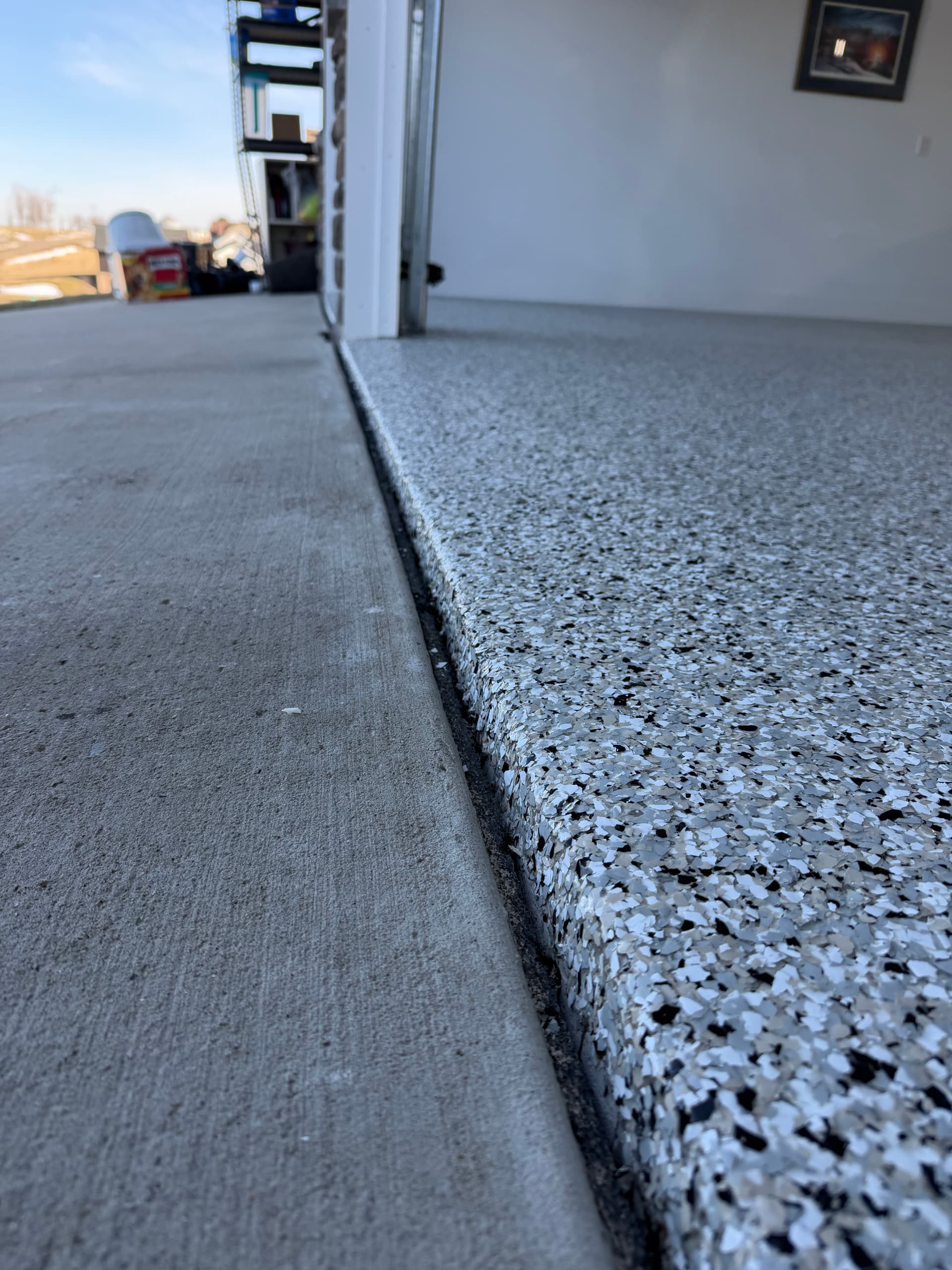 Gallery photos for Stunning 3-Stall Garage Makeover with Flake Floor System: Image #3