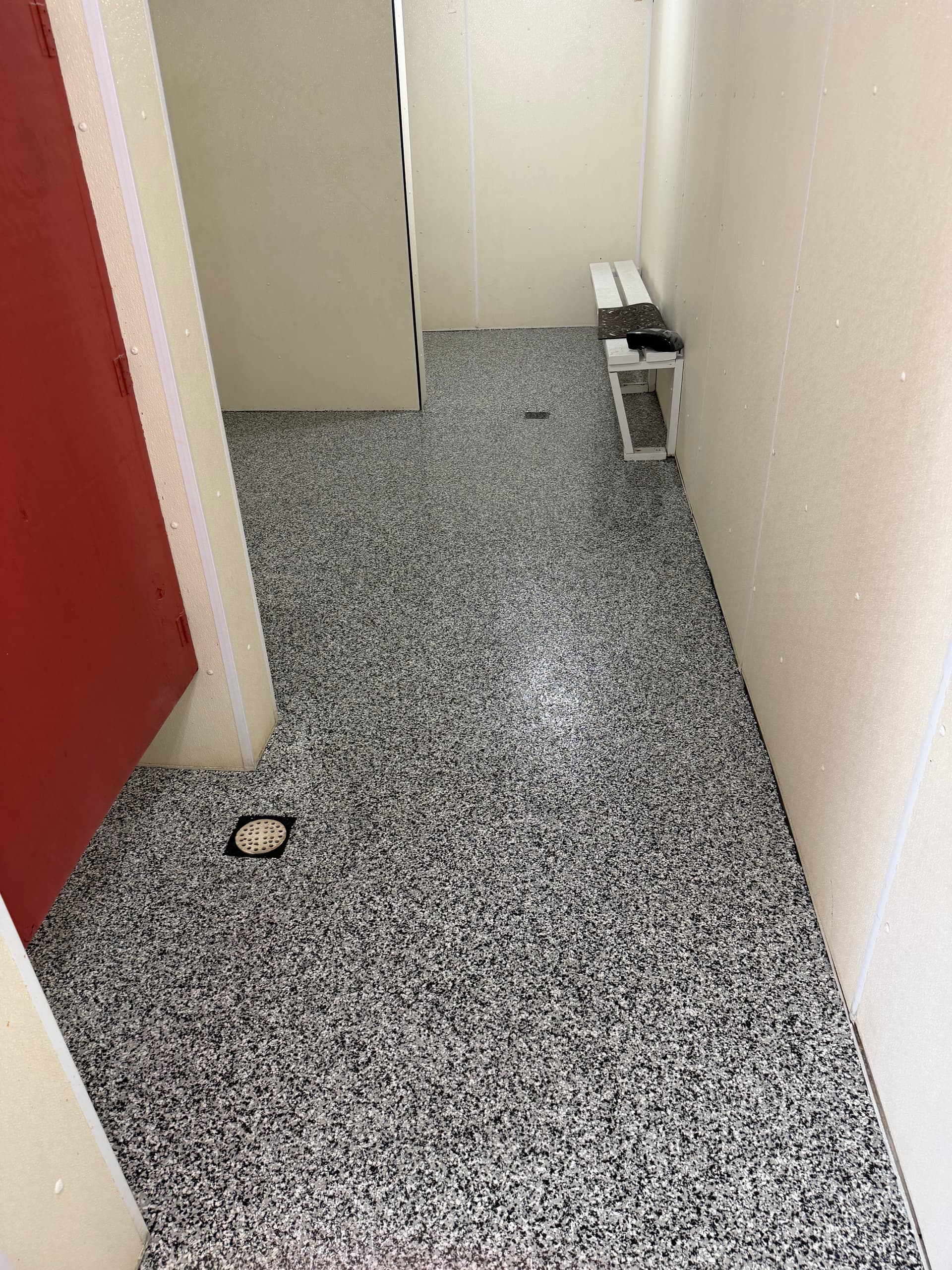 Gallery photos for Domino Flake Floor System at Strawberry Point Municipal Pool: Image #2