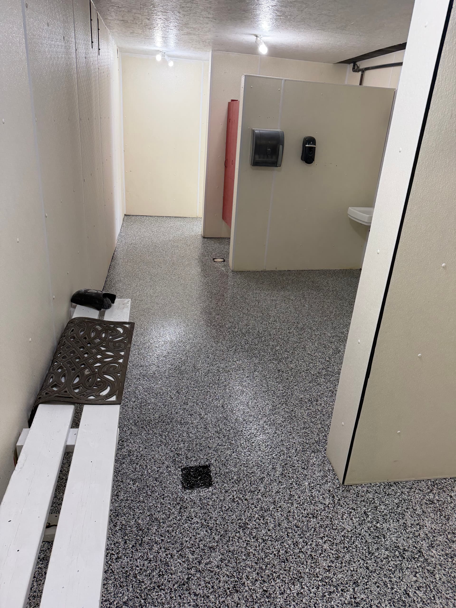 Gallery photos for Domino Flake Floor System at Strawberry Point Municipal Pool: Image #5